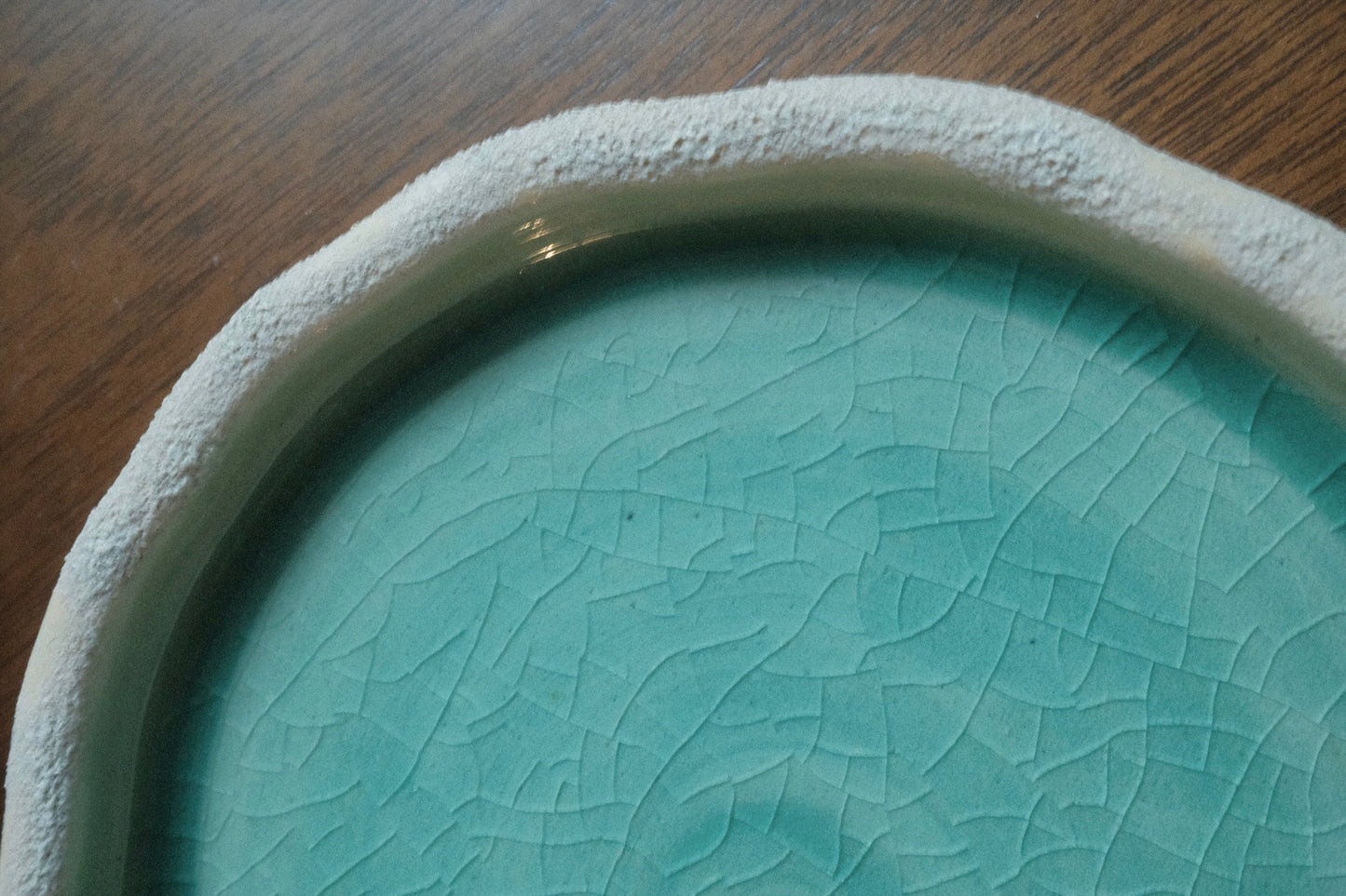 sea blue ripple flower plate