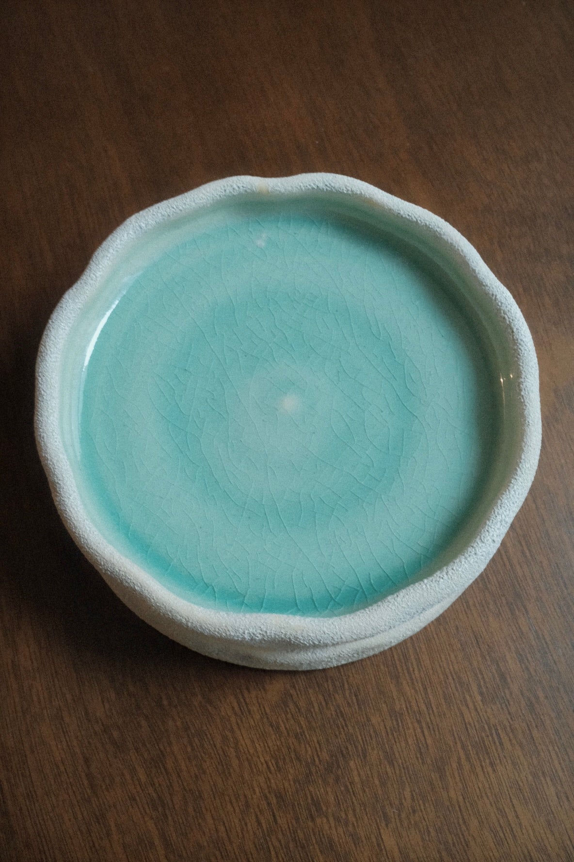 sea blue ripple flower plate