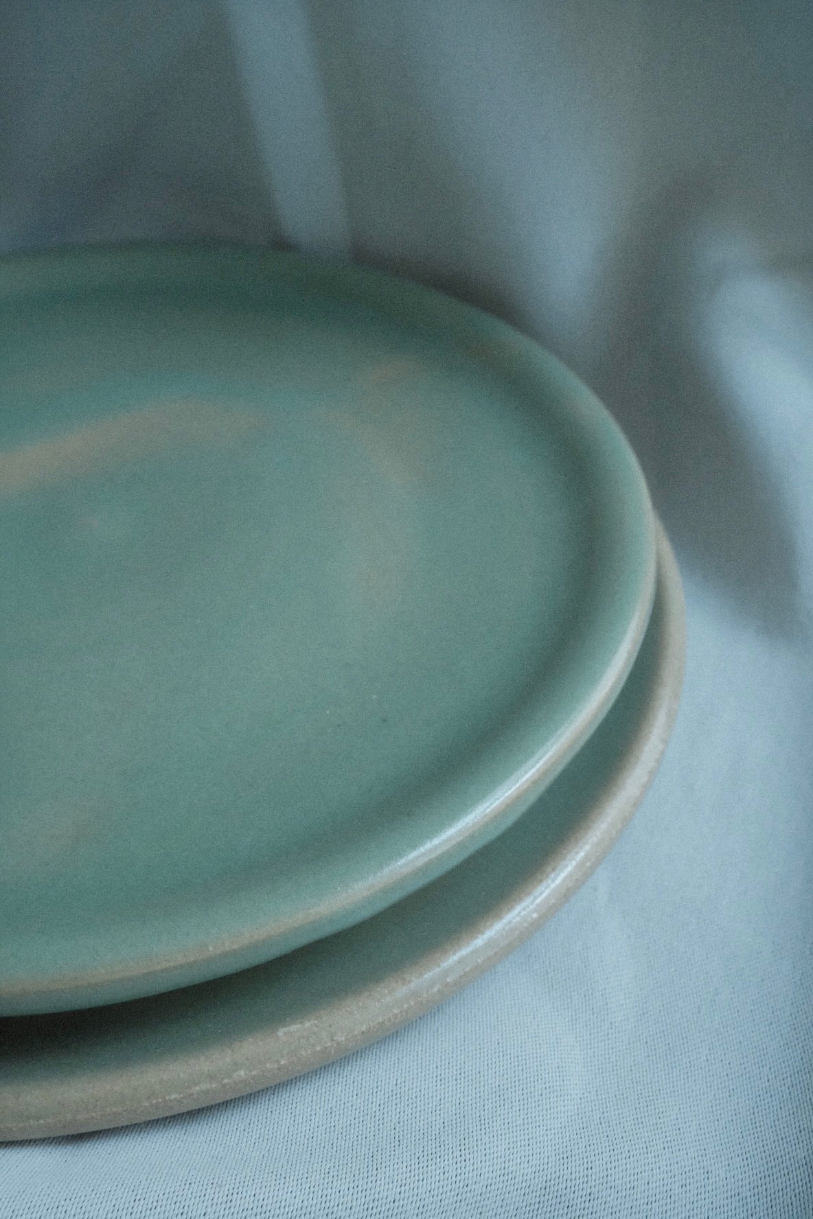 green brown toffee plates